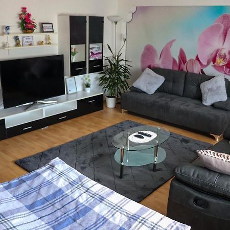 Ferien- Und Monteurwohnung Julia Mörlenbach Zewnętrze zdjęcie