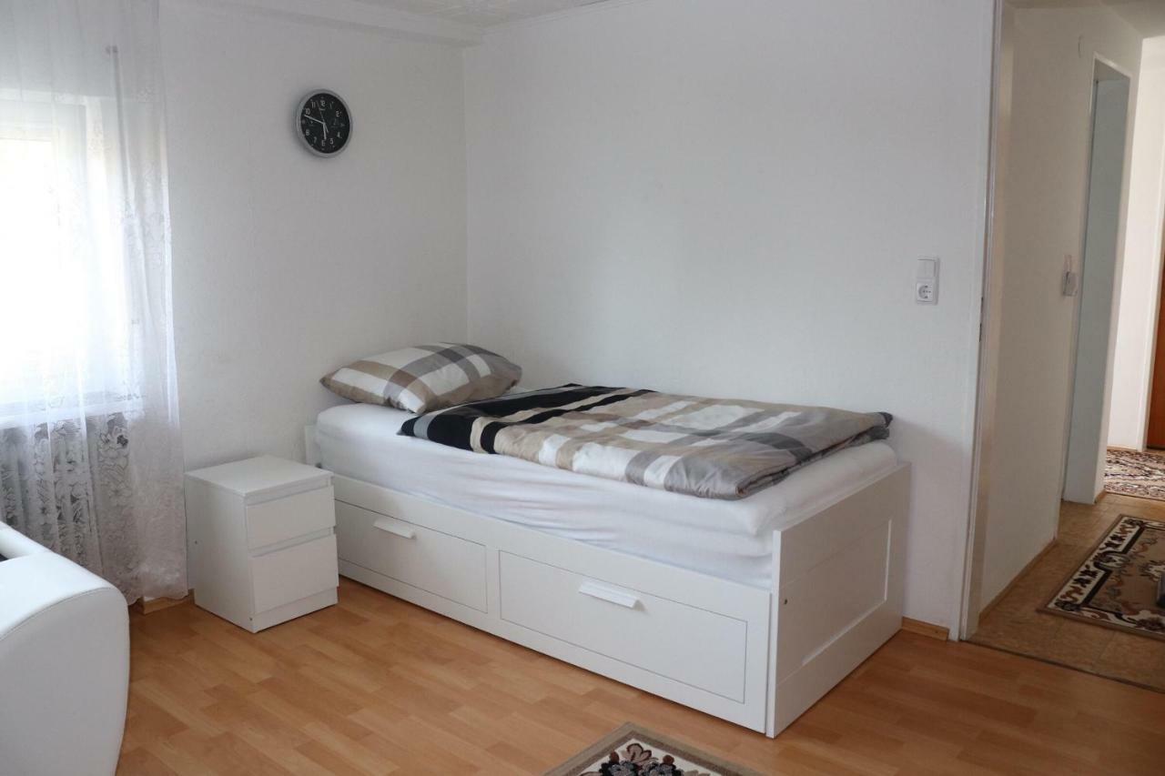 Ferien- Und Monteurwohnung Julia Mörlenbach Zewnętrze zdjęcie